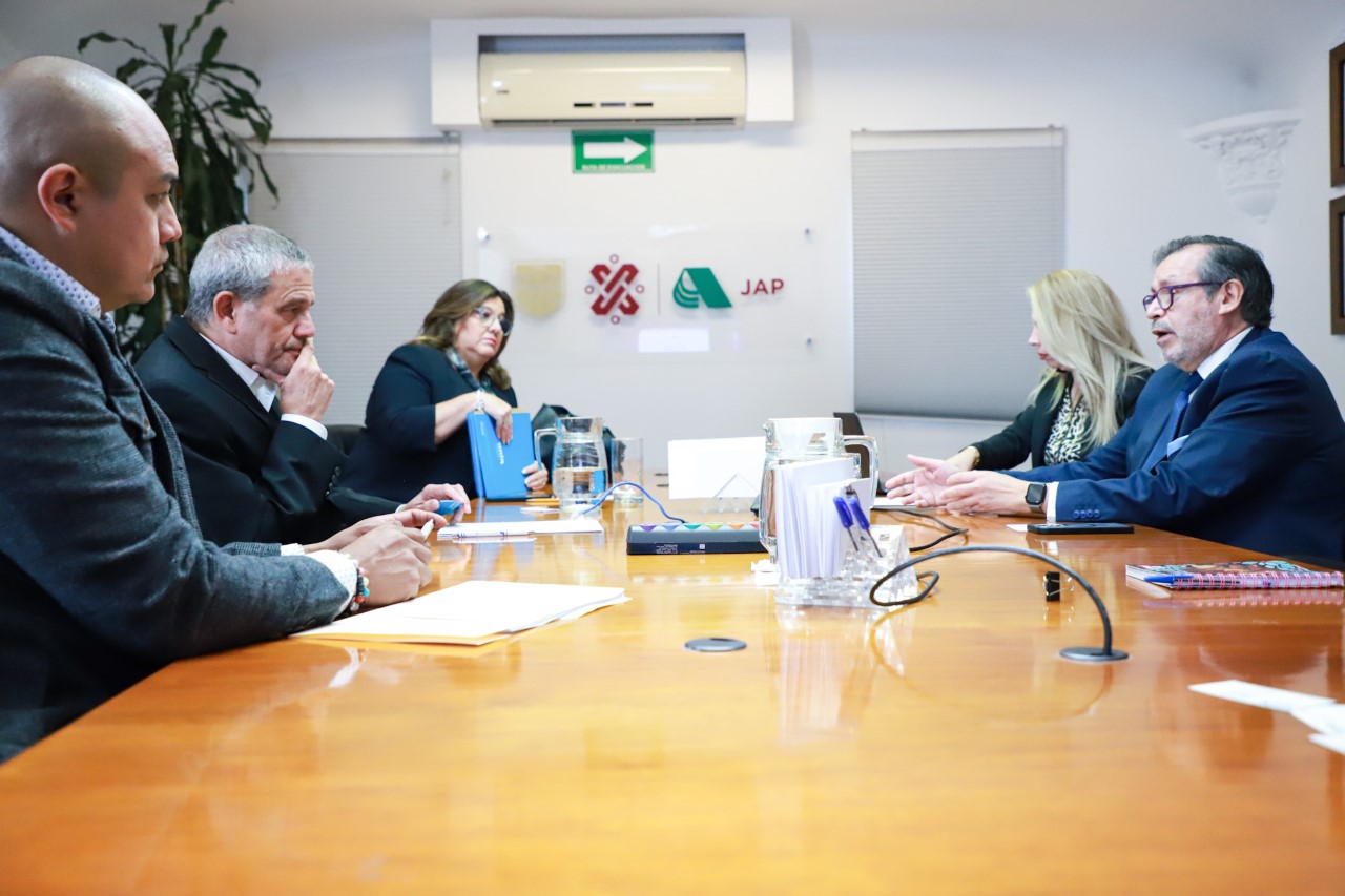 Reunión de trabajo entre Universidad UNIR y la Junta